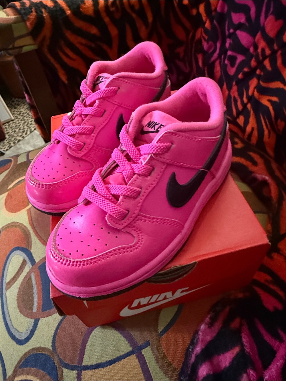 Size 9C NikeDunk Low SE BTE Kids Hot Pink Sneakers with Black Swoosh New in Box!